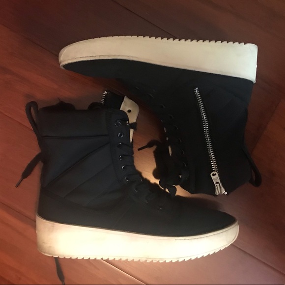 fog military sneaker